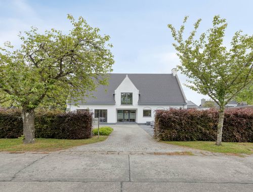                                         Kantoor te koop in Sint-Denijs-Westrem, € 1.200.000
