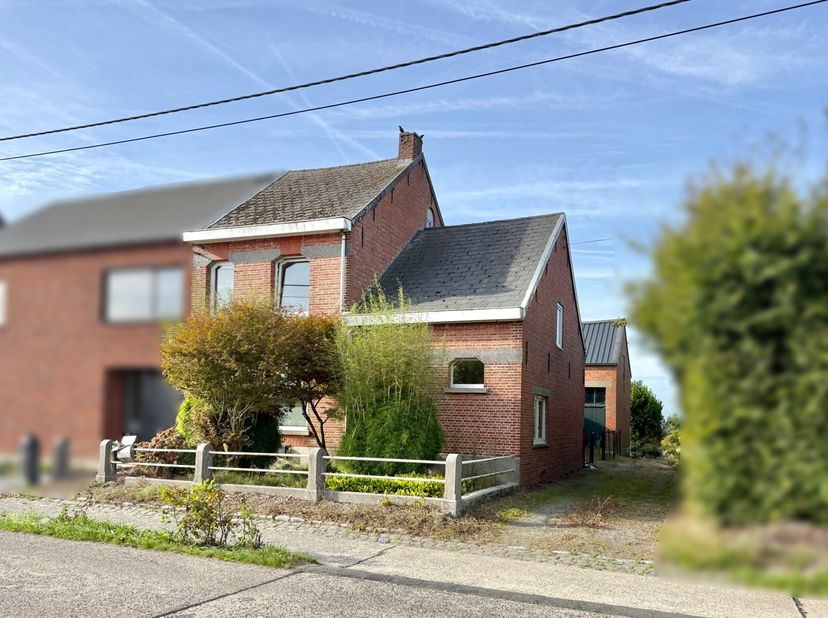 Huis te koop in Kouter 96,
                    2811 Leest