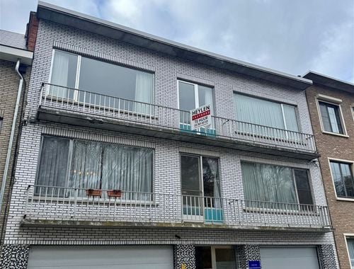                                        Appartement à louer à Lier, € 890
