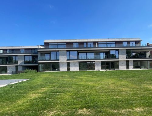                                         Gelijkvloers app. te koop in Nederbrakel, € 799.000
