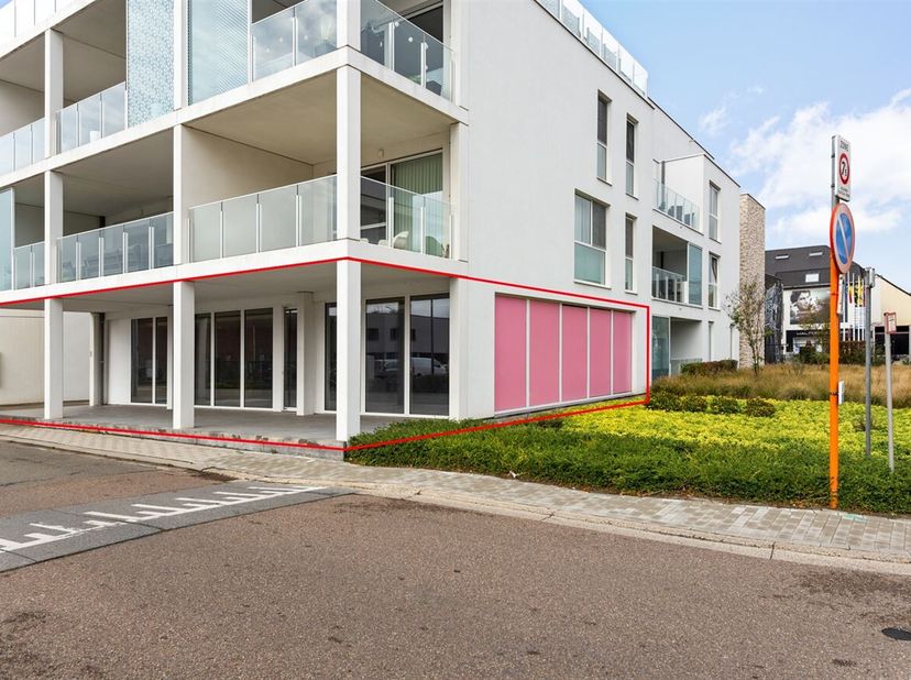 Bien professionnel à vendre
                    à 3271 Averbode
