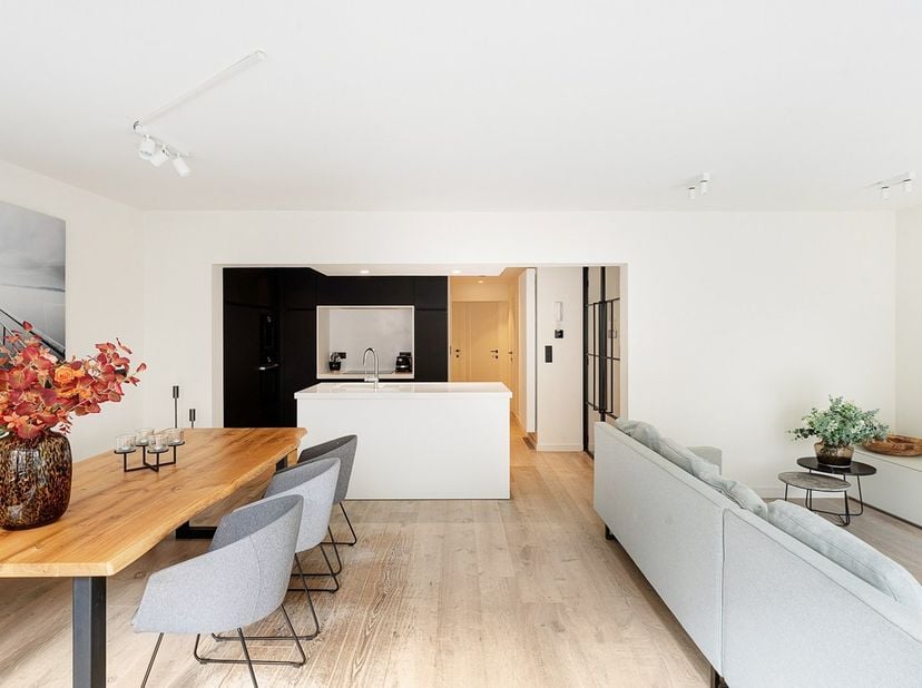 Appartement te koop in Paul Parmentierlaan,
                    8300 Knokke