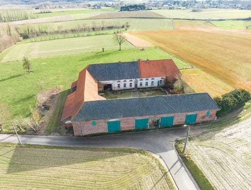                             Ferme à vendre à Schorisse
