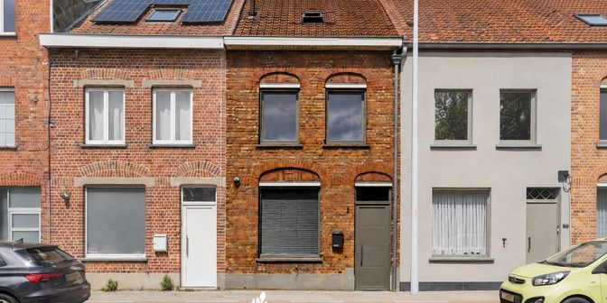 Huis te koop in Ardooisesteenweg 275, 8800 Roeselare