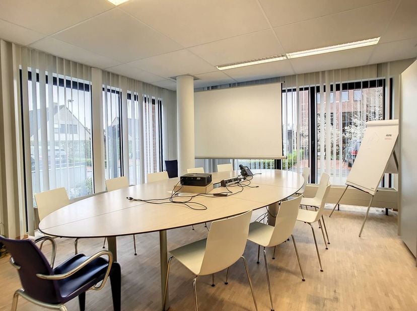 Bedrijfsvastgoed te koop in Ter Reigerie 9,
                    8800 Roeselare