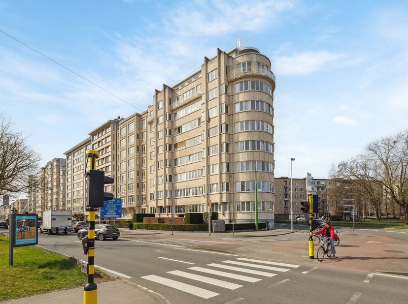 Appartement à louer
                    à 2020 Antwerpen