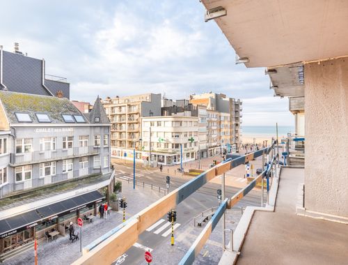                                         Appartement te koop in Koksijde, € 460.000
