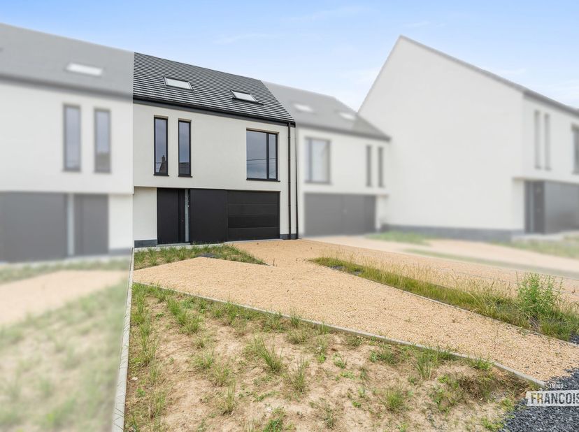 Huis te koop in Wettersesteenweg 102 bus A,
                    9520 Bavegem