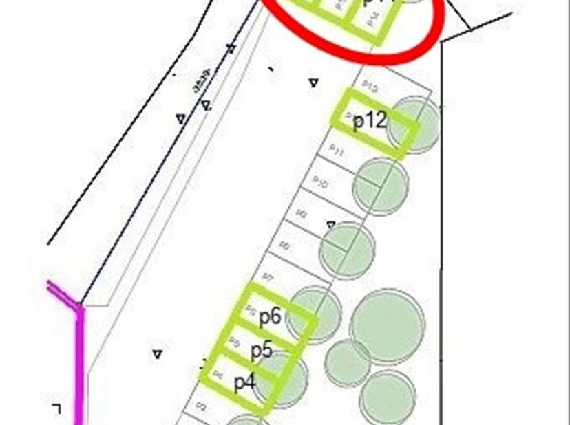 3 AUTOSTAANPLAATSEN TE HUUR IN HET CENTRUM VAN BORGLOON!<br />
gelegen Graethempoort 48 te 3840 Borgloon.<br />
<br />
Het gaat hier wel degelijk o
