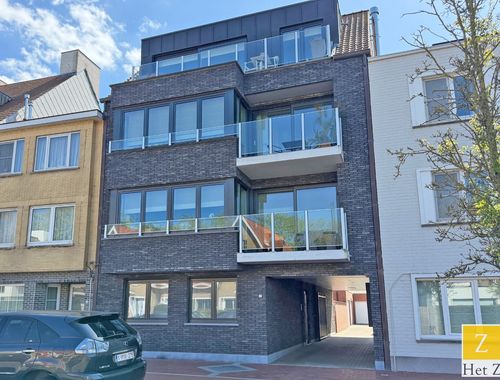                                         Garagebox te koop in Knokke, € 85.000
