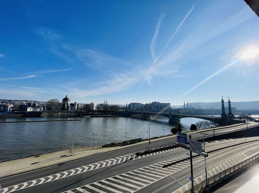 Appartement te koop in Quai de Rome 61/044 bus A4,
                    4000 Liège