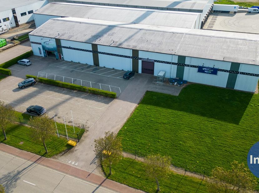 Bien professionnel à louer
                    à 3630 Mechelen-aan-de-Maas