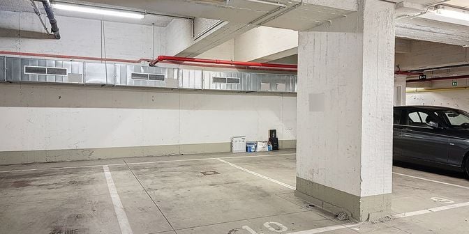 Garage te huur in Place Jean Jacobs 10, 1000 Brussel