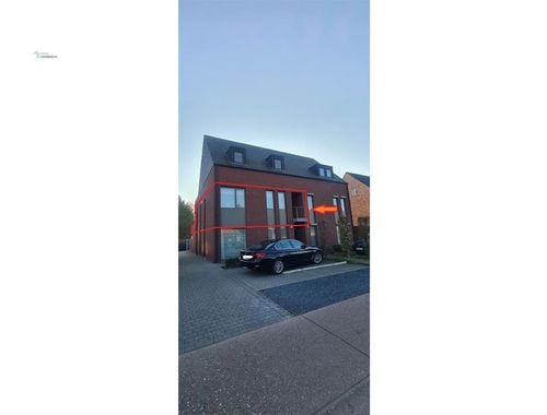                                         Appartement à louer à Balen, € 950
