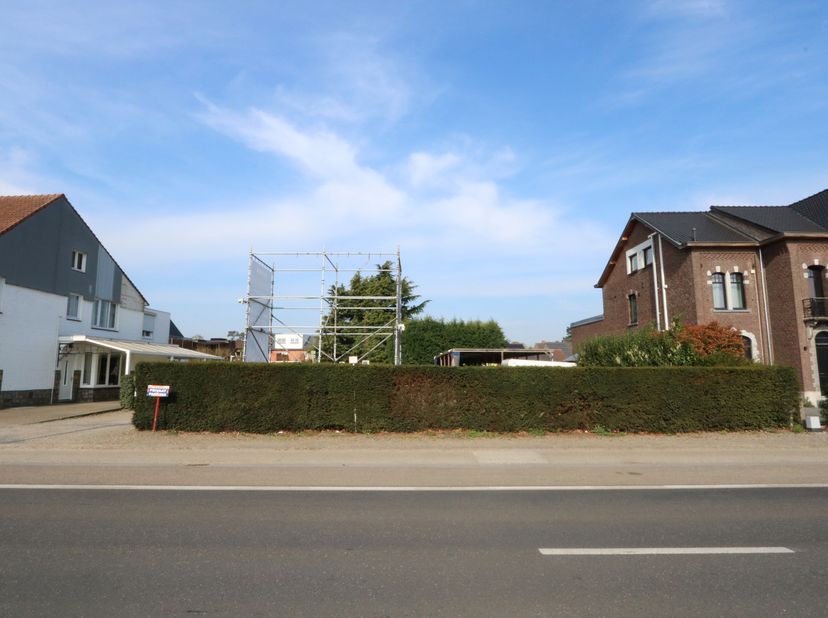Terrain à louer
                    à 3630 Vucht