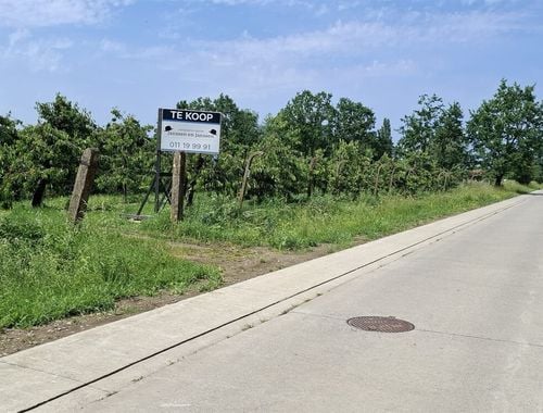                                        Terrain à vendre à Halle-Booienhoven, € 75.000
