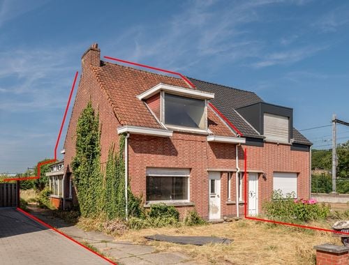                                         Maison à vendre à Kessel, € 216.000
