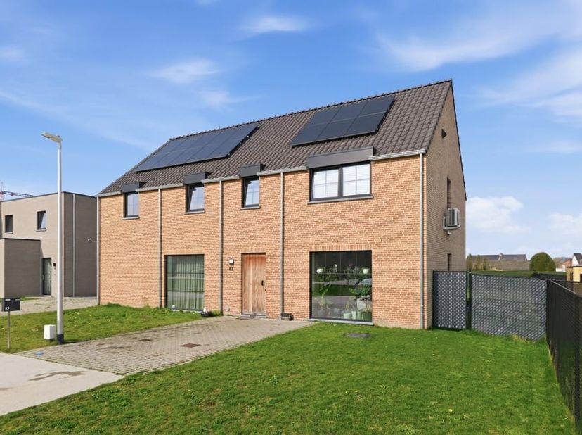 Maison à vendre
                    à 3740 Munsterbilzen