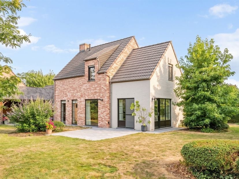 Huis te koop in Clos de la Sucrerie 5,
                    7760 Escanaffles