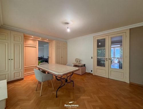                                         Appartement à vendre à Tournai, € 225.000
