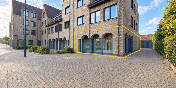 Bedrijfsvastgoed te koop in Lichterveldestraat 39 bus V001, 8820 Torhout