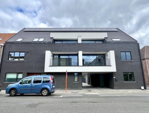                                         Appartement te huur in Lokeren, € 995
