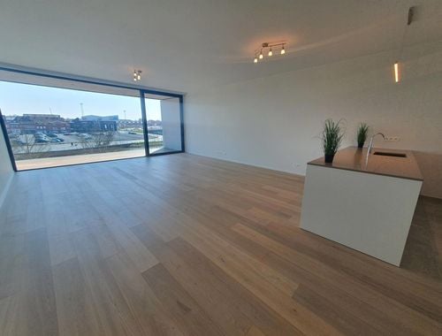                                         Appartement te huur in Kortrijk, € 1.350
