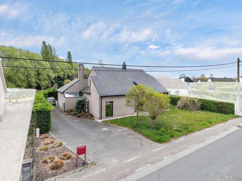 Maison à vendre
                    à 9420 Aaigem