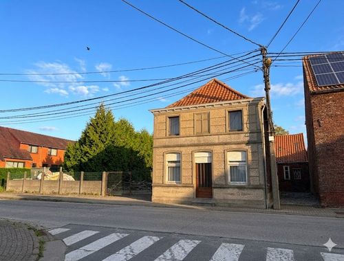                                         Eengezinswoning te koop in Hollain, € 125.000
