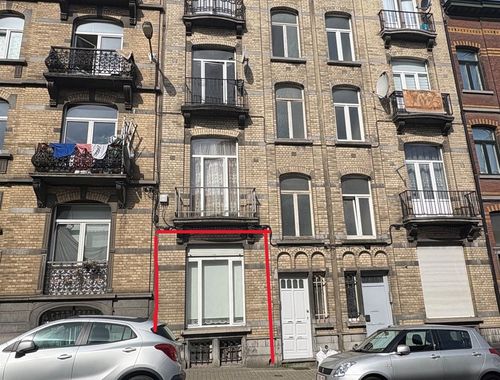                                         Appartement te koop in Vorst, € 225.000
