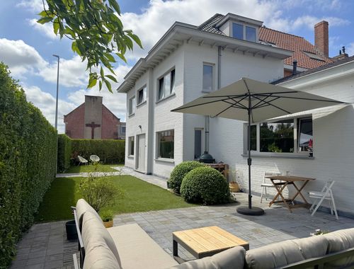                                         Woning te huur in Assebroek, € 1.250
