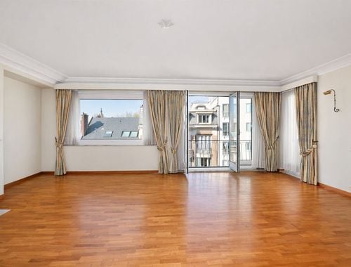                                         Appartement te koop in Brussel, € 625.000
