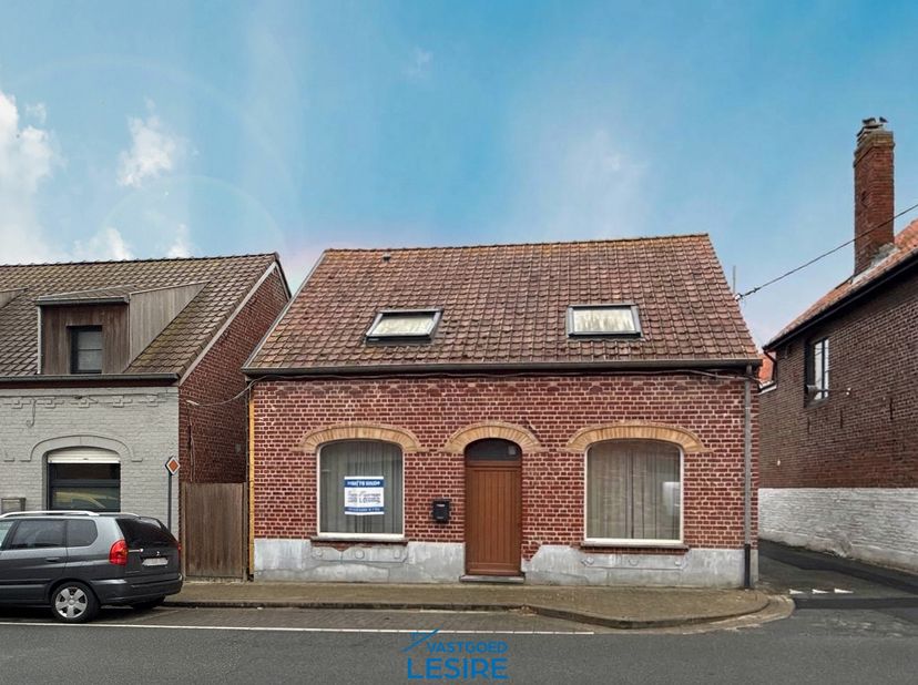 Huis te koop in Klerkenstraat 11,
                    8650 Houthulst