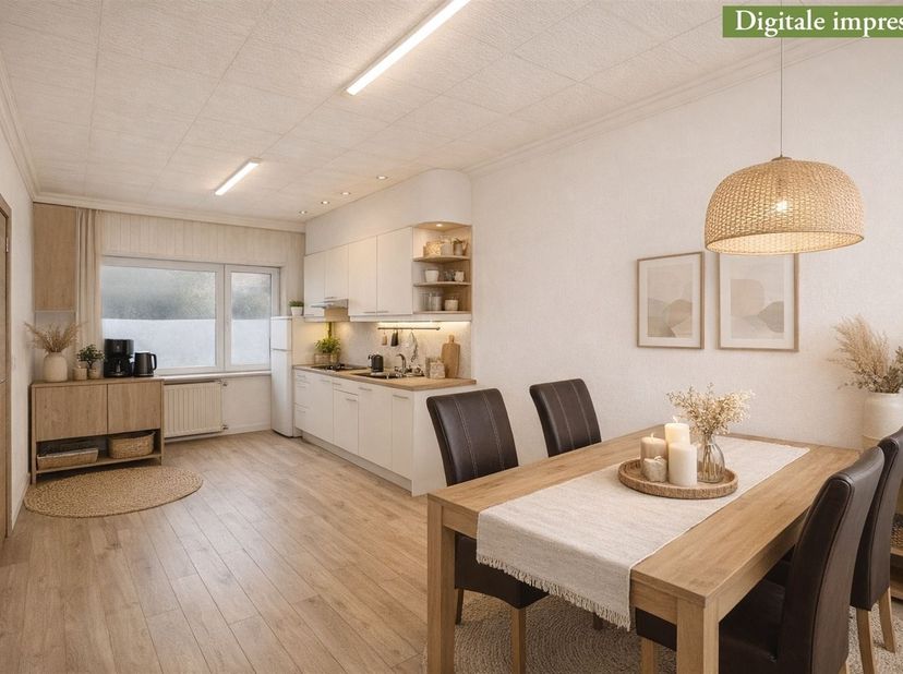Gunstig gelegen gezinswoning in hartje Sint-Truiden<br />
<br />
Omgeving:<br />
+ Centraal gelegen in Sint-Truiden<br />
+ Op wandelafstand van d