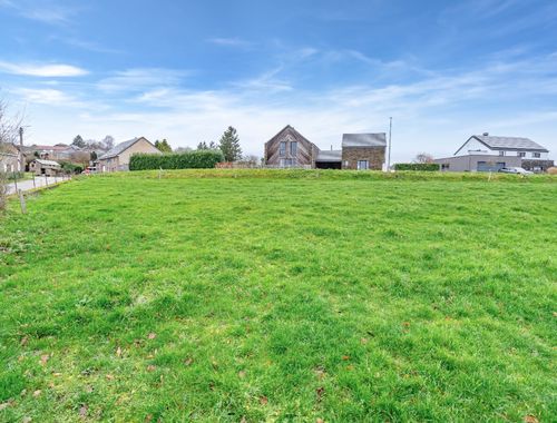                                         Bouwgrond te koop in Beausaint, € 84.000
