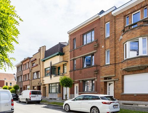                                         Herenhuis te koop in Ronse, € 288.000
