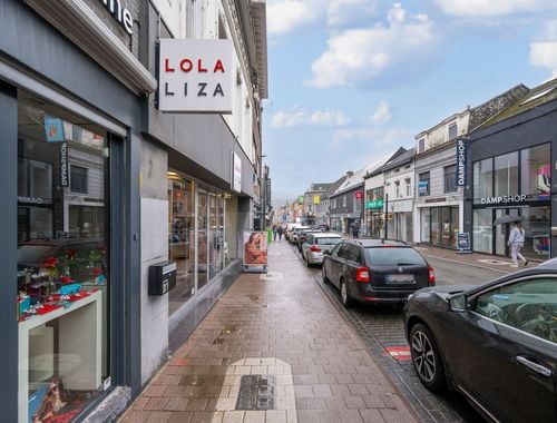                                         Commerce à vendre à Geraardsbergen, € 680.000
