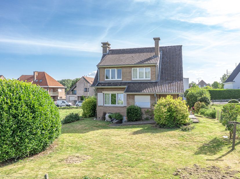Huis te koop in Bodegemstraat 144,
                    1700 Dilbeek