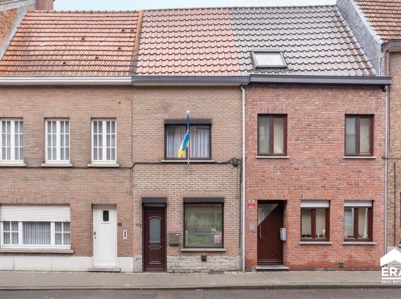 [[ CE BIEN PARTICIPE À LA JOURNÉE MAISONS OUVERTES ERA LE 13/6 DE 14:30 À 15:30 ]] À vendre: maison fermée située rue Gilain, au cur de Tirlemont, à q