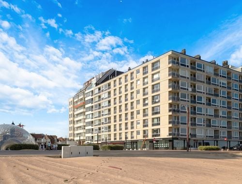                                         Appartement te koop in Knokke, € 2.060.000
