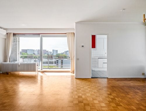                                         Appartement te koop in Berchem, € 275.000
