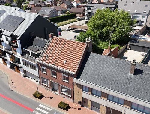                                         Maison à vendre à Ooigem, € 255.000
