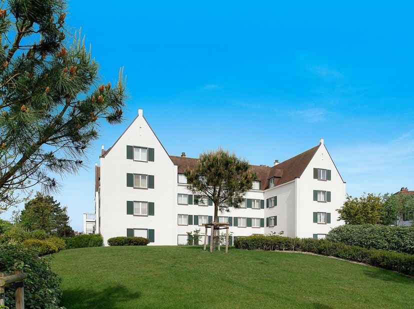 Appartement te koop in Koningin Fabiolalaan 5,
                    8300 Het Zoute