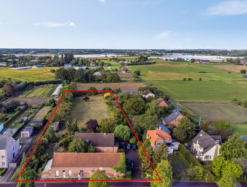                                         Boerderij te koop in Ranst, € 799.000
