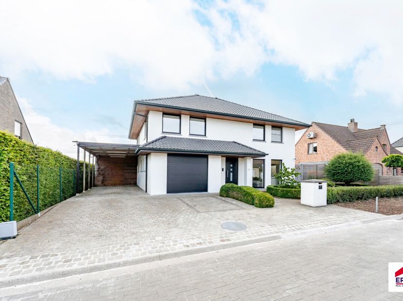 Maison à vendre
                    à 8780 Oostrozebeke