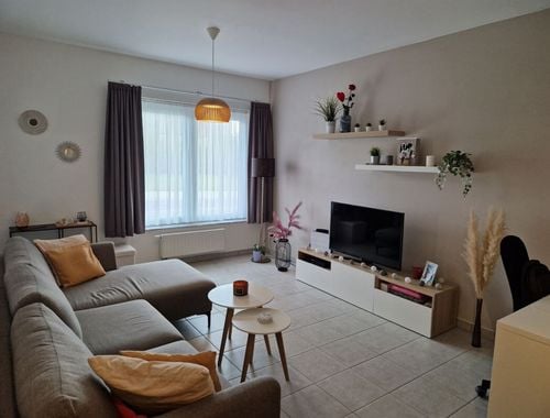                                         Appartement te huur in Péruwelz, € 665
