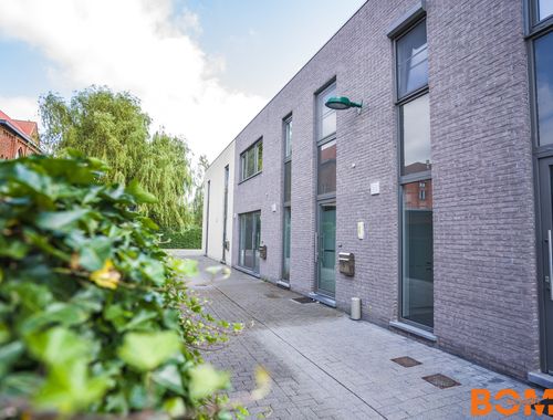                                         Maison à louer à Eeklo, € 875
