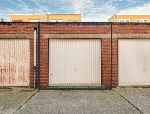                                         Garagebox te koop in Merksem, € 25.000
