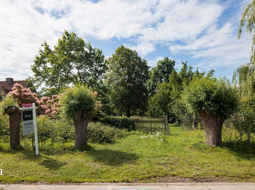 Terrain à vendre
                    à 9270 Laarne