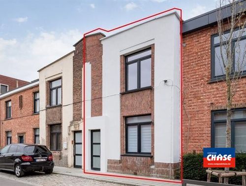                                         Woning te koop in Wilrijk, € 425.000
